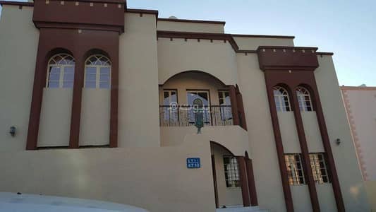 فلیٹ 3 غرف نوم للايجار في الخوض، مسقط - شقة تحتوي على 3 غرف نوم للإيجار في الخوض، مسقط