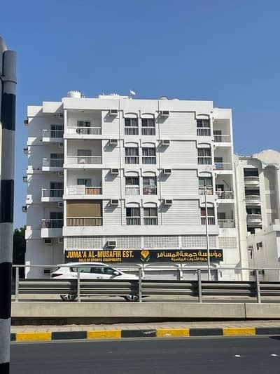 3 Bedroom Flat for Rent in Ruwi, Muscat - 2 Bedrooms Apartment For Rent Ruwi, Muscat