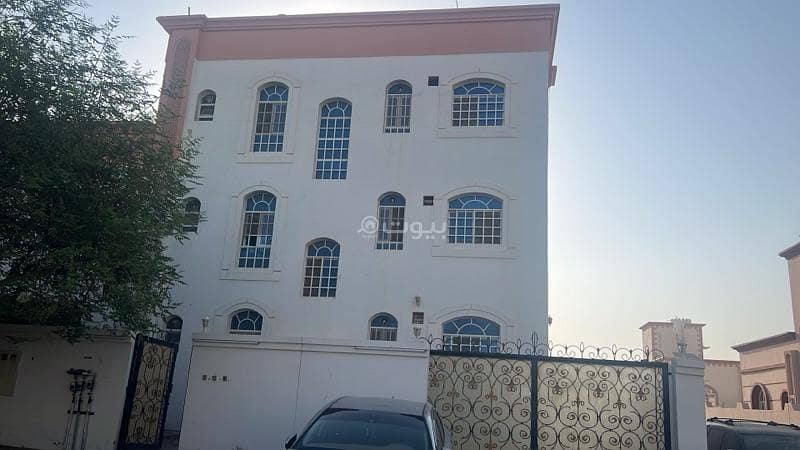 3 Bedrooms Apartment For Rent Al Maabilah, Muscat