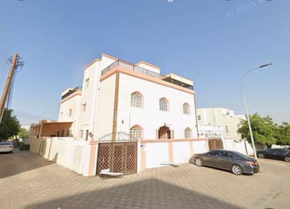 فلیٹ 4 غرف نوم للايجار في الموالح، مسقط - شقة 4 غرف نوم للإيجار في المعامل، مسقط