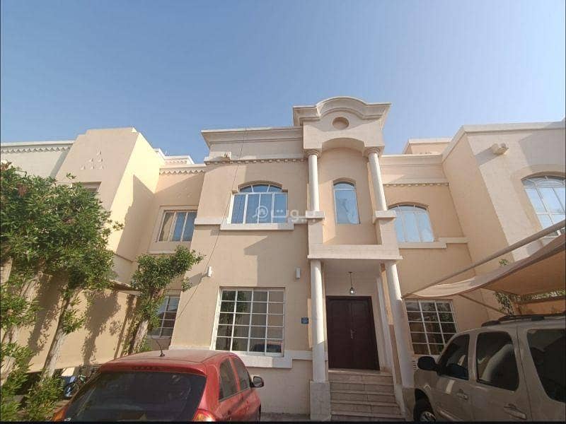 5 Bedrooms Villa For Sale in Al Mawaleh, Muscat