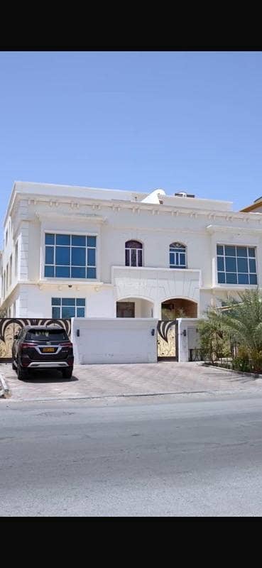 6 Bedroom Villa for Sale in Al Khoud, Muscat - 6 Bedrooms Villa For Sale in Al Khoud, Muscat