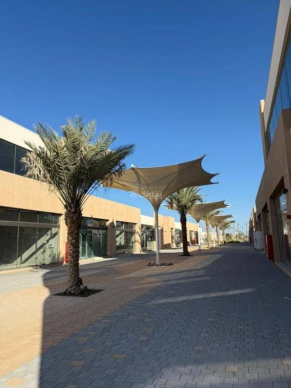 مكان تجاري للإيجار في باركا، الباطنة