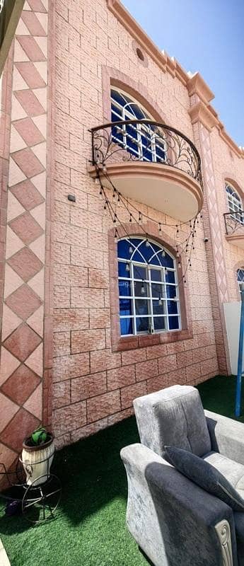 6 Bedrooms Villa For Sale Al Mawaleh Muscat