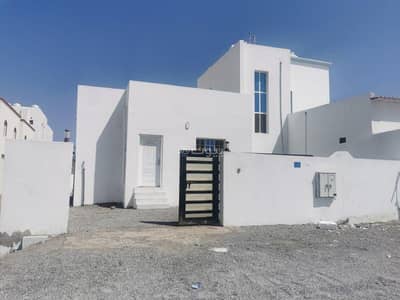 2 Bedroom Villa for Rent in Al Maabilah, Muscat - 2 Bedrooms Villa For Rent in Al Maabilah, Muscat