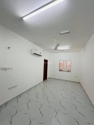 2 Bedroom Apartment for Rent in Ruwi, Muscat - 2 Bedrooms Apartment For Rent Ruwi, Muscat
