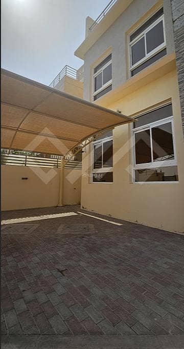 7 Bedrooms Villa For Rent Al Khoud, Muscat