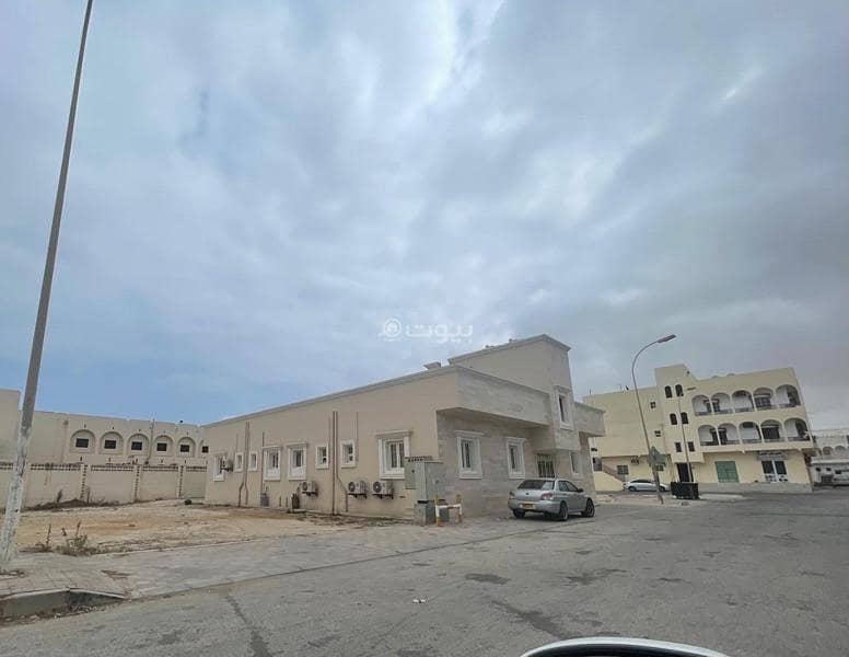 2 Bedrooms Apartment For Rent Salalah, Dhofar