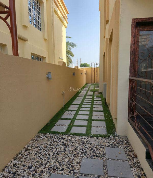 5 Bedrooms Villa For Sale Al Khoud, Muscat