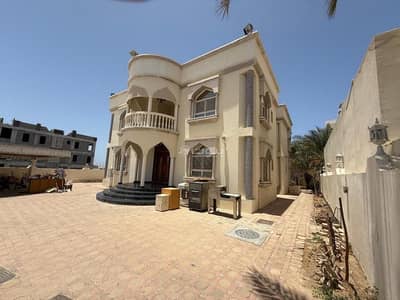 فیلا 4 غرف نوم للبيع في القرم، مسقط - فيلا 4 غرف نوم للبيع في قُرُم، مسقط