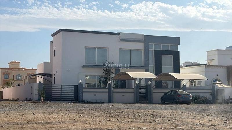 4 Bedrooms Villa For Sale in Al Maabilah, Muscat