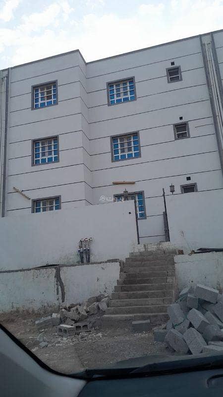 4 Bedrooms Apartment For Rent Al Maabilah Muscat