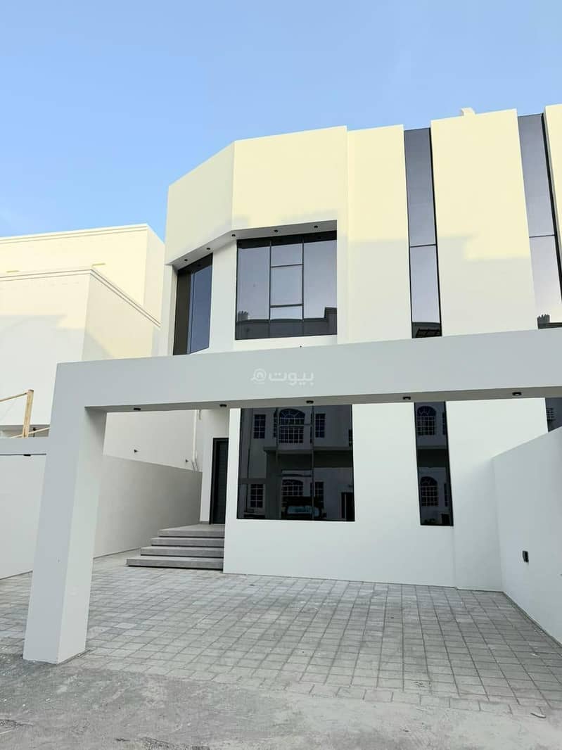 6 Bedrooms Villa For Rent Al Hail, Muscat