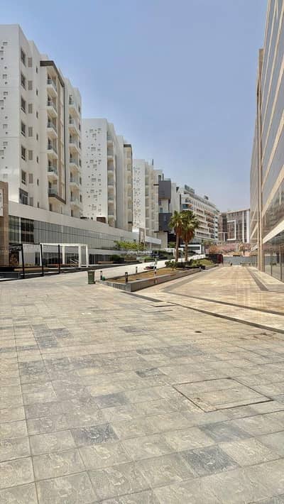 Other Commercial for Rent in Muscat Hills, Muscat - Other Commercial For Rent in Muscat Hills, Muscat
