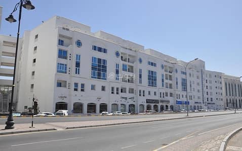3 Bedroom Apartment for Rent in Qurum, Muscat - 3 Bedrooms Apartment For Rent Qurum, Muscat