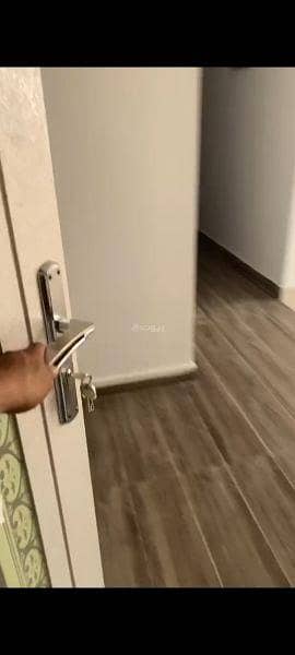 شقة 2 غرف نوم للإيجار في المعابيل، مسقط