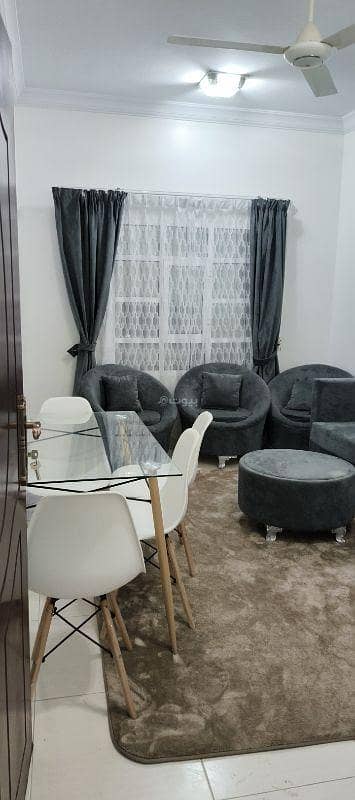 3 Bedroom Apartment for Sale in Al Maabilah, Muscat - 3 Bedrooms Apartment For Sale Al Maabilah, Muscat