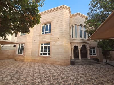 9 Bedroom Villa for Rent in Al Hail, Muscat - 9 Bedrooms Villa For Rent Al Hail, Muscat