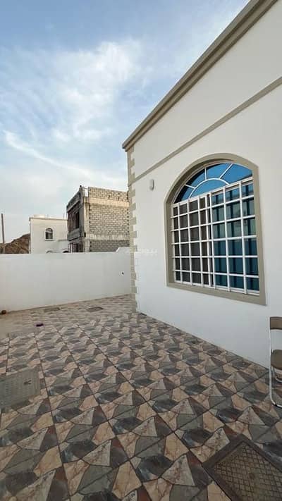 2 Bedroom Villa for Sale in Al Amarat, Muscat - 2 Bedrooms Villa For Sale Al Amarat, Muscat