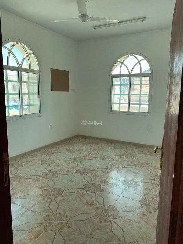 3 Bedrooms Apartment For Rent Ibra, Al Sharqiya
