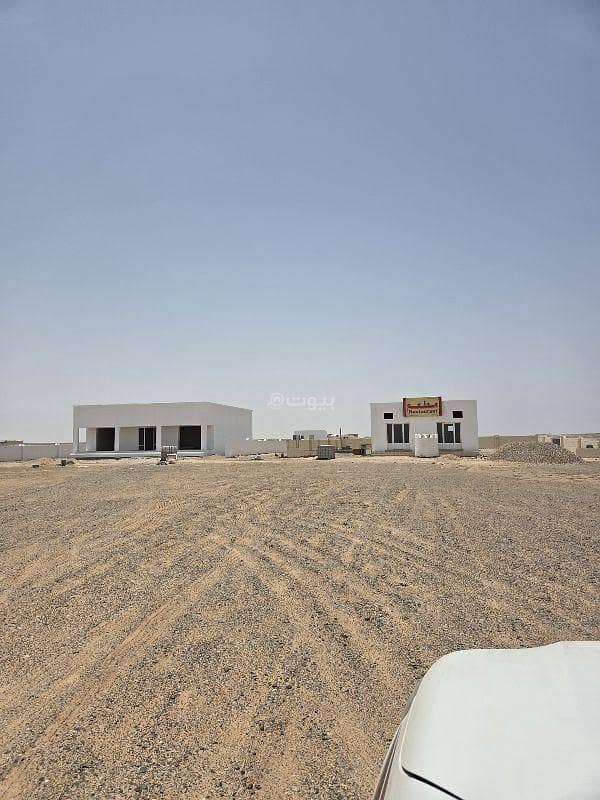 مساحة تجارية أخرى للإيجار في محوت، الوسطى