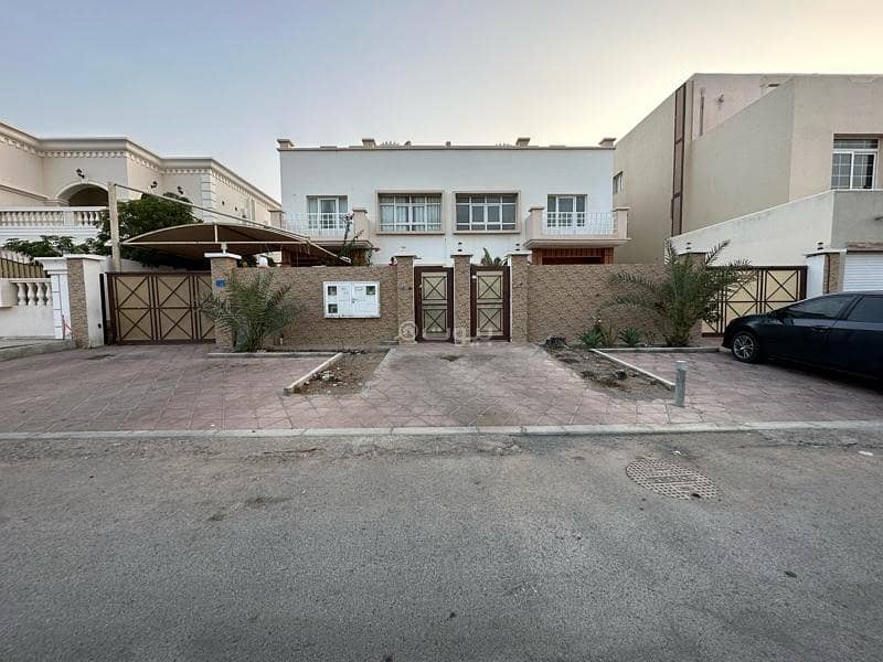 5 Bedrooms Villa For Rent at The Wave (Almouj), Muscat