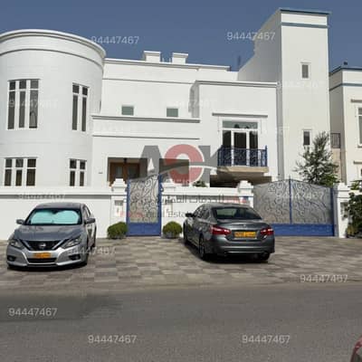 5 Bedroom Villa for Sale in Al Mawaleh, Muscat - 5 Bedrooms Villa For Sale in Al Mawaleh, Muscat