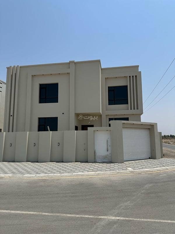 4 Bedrooms Villa For Sale in Barka, Al Batinah