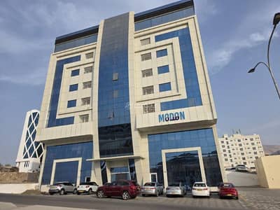 عقارات تجارية اخرى  للايجار في بوشر، مسقط - مساحة تجارية للإيجار في البستان، مسقط