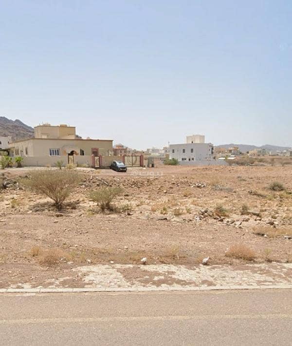 أرض سكنية للبيع في بدبد، الداخلية