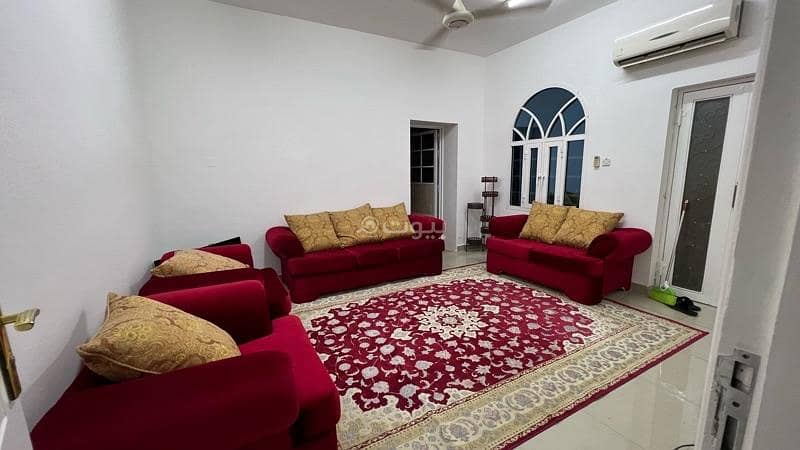 شقة مكونة من غرفتي نوم للإيجار في الهلال، مسقط
