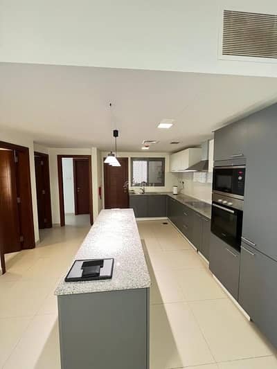 2 Bedroom Flat for Sale in Muscat Hills, Muscat - 2 Bedrooms Apartment For Sale in Muscat Hills, Muscat