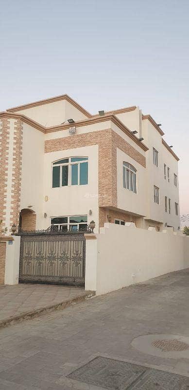 2 Bedrooms Apartment For Rent Al Mawaleh, Muscat