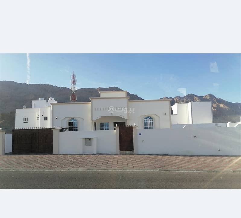 فيلا 3 غرف نوم للإيجار في العامرات، مسقط