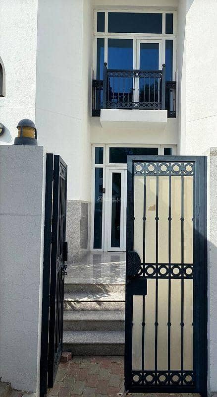 2 Bedrooms Apartment For Rent Al Khuwair, Muscat