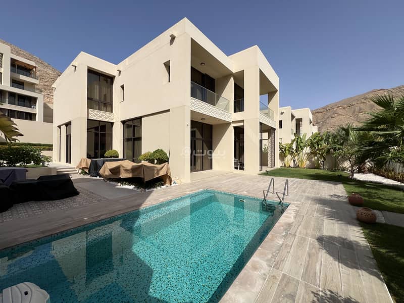 4 Bedrooms Villa For Sale Qantab, Muscat