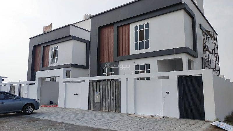 4 Bedrooms Villa For Rent Al Maabilah Muscat