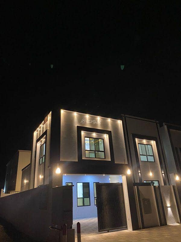 فيلا مكونة من 4 غرف نوم للبيع في العمارات، مسقط فيلا مكونة من 4 غرف نوم للبيع في العمارات، مسقط