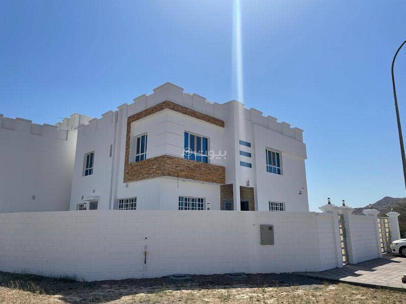 فيلا 5 غرف نوم للبيع في الرُسَيْل، مسقط فيلا 5 غرف نوم للبيع في الرُسَيْل، مسقط