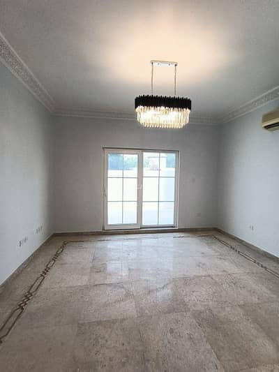 4 Bedroom Villa for Rent in Madinat As Sultan Qaboos, Muscat - 4 Bedrooms Villa For Rent Madinat As Sultan Qaboos, Muscat