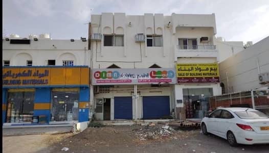 مجمع تجاري  للبيع في صور، الشرقية - مبنى تجاري للبيع في صور، الشرقية
