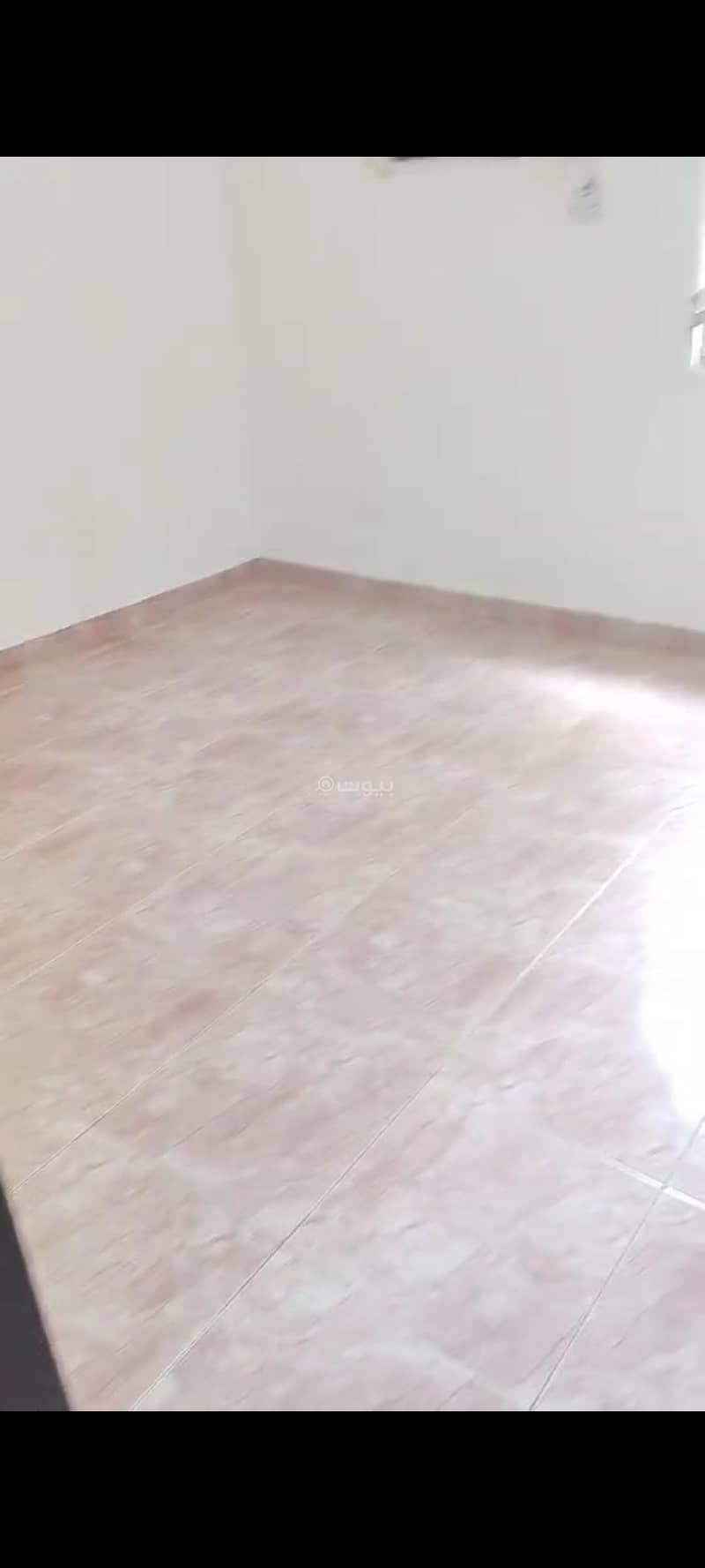2 Bedrooms Apartment For Rent in Al Hamriyah, Muscat