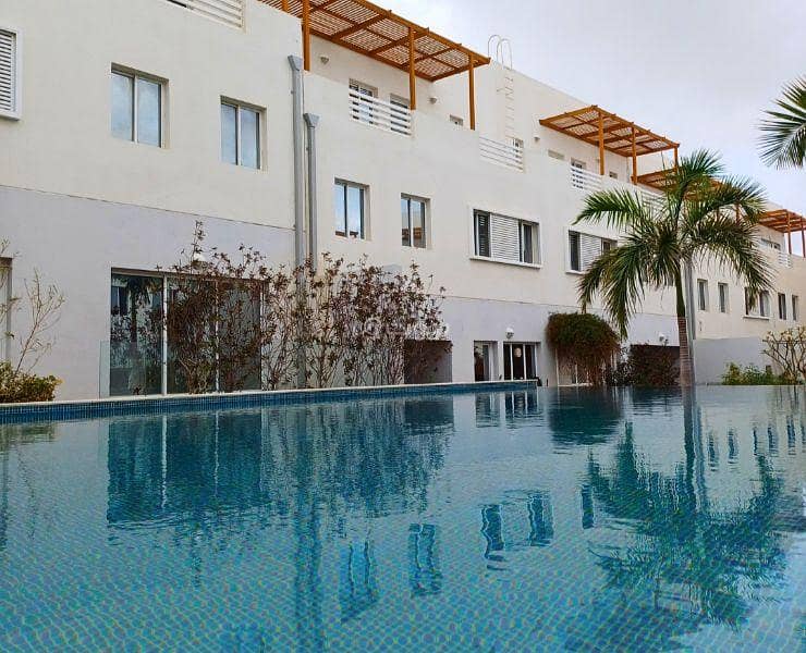 فيلا 4 غرف نوم للإيجار في القرم، مسقط