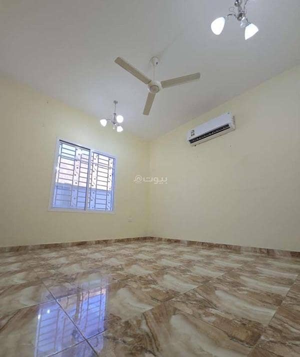 2 Bedrooms Apartment For Rent in Al Wadi Al Kabir, Muscat