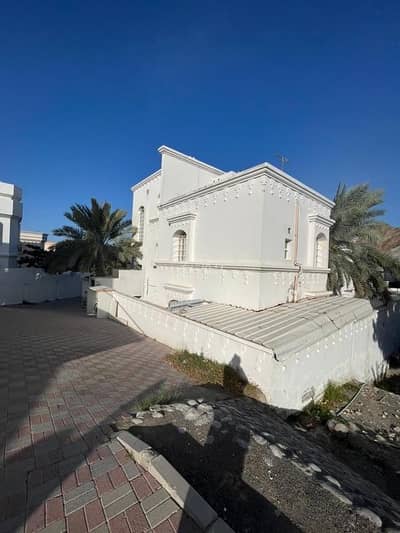 4 Bedroom Villa for Sale in Darsait, Muscat - 4 Bedroom Villa For Sale in Darsait, Muscat