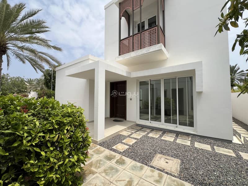 4 Bedrooms Villa For Rent The Wave (Almouj), Muscat