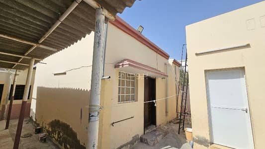2 Bedroom Flat for Sale in Al Khoud, Muscat - 2 Bedrooms Apartment For Sale in Al Khoud, Muscat