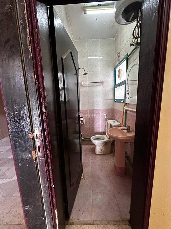 3 Bedrooms Apartment For Rent in Al Buraimi