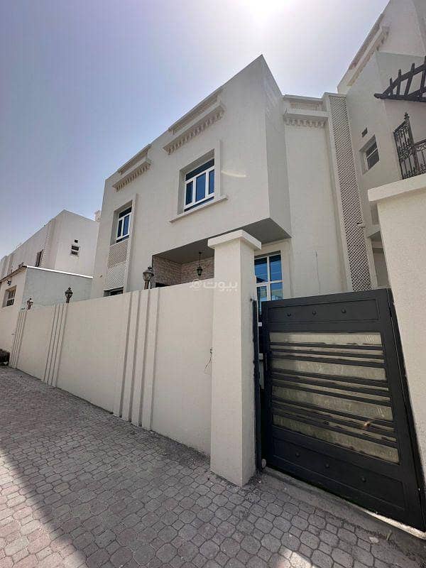 فيلا 5 غرف نوم للايجار في الخوض مسقط فيلا 5 غرف نوم للايجار في الخوض مسقط