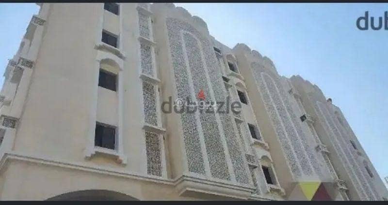 شقة تتكون من غرفة نوم واحدة للإيجار في روي، مسقط شقة تتكون من غرفة نوم واحدة للإيجار في روي، مسقط